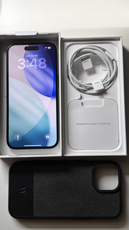 iPhone 15 Negro - 128GB - Semi Nuevo