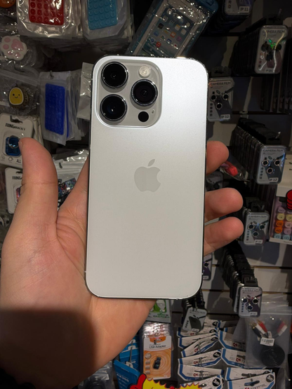 iPhone 14 Pro - 256GB - Batería 83%