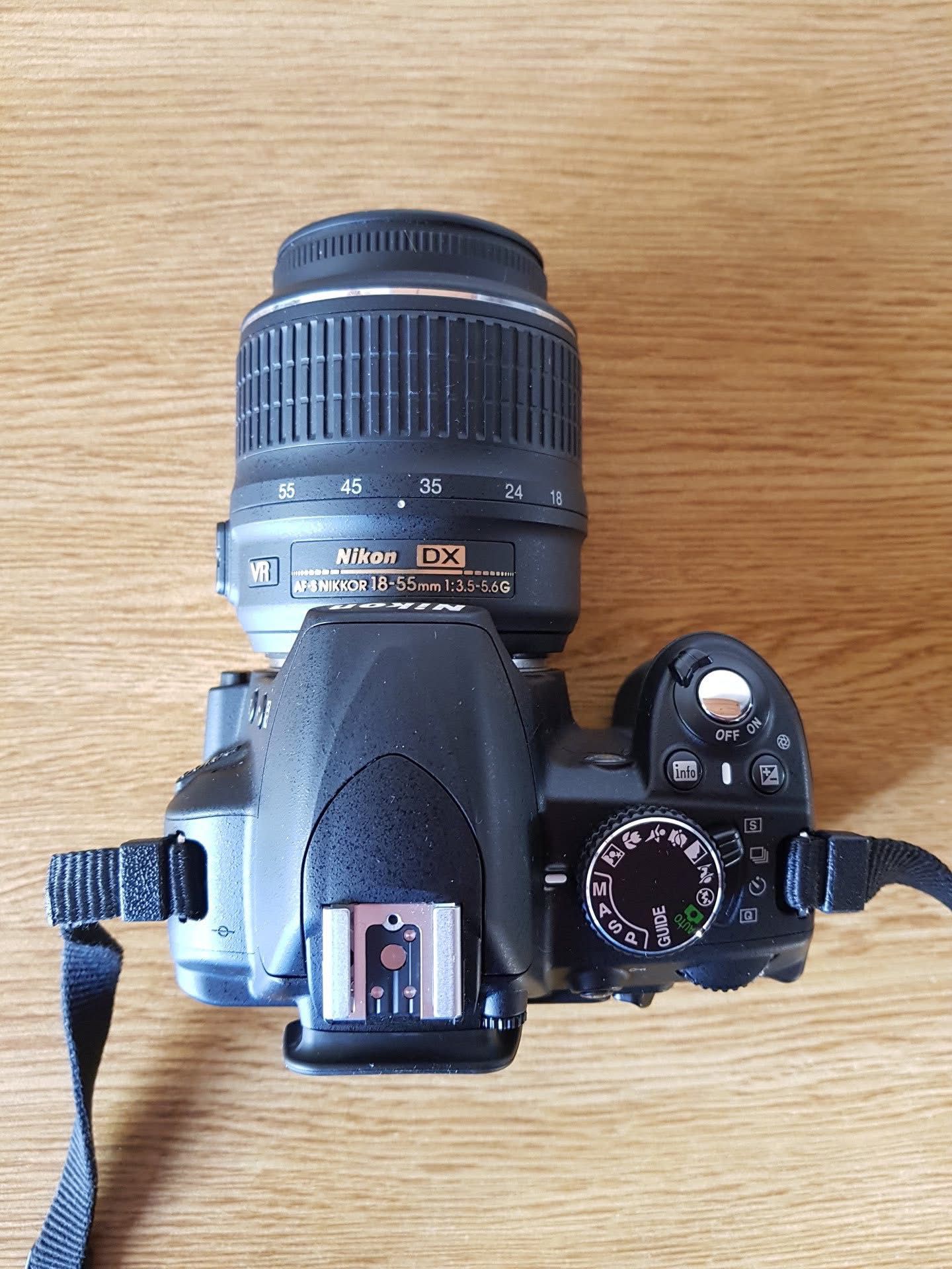 Nikon D3100 + Lente 18-55mm VR – 2.933 disparos