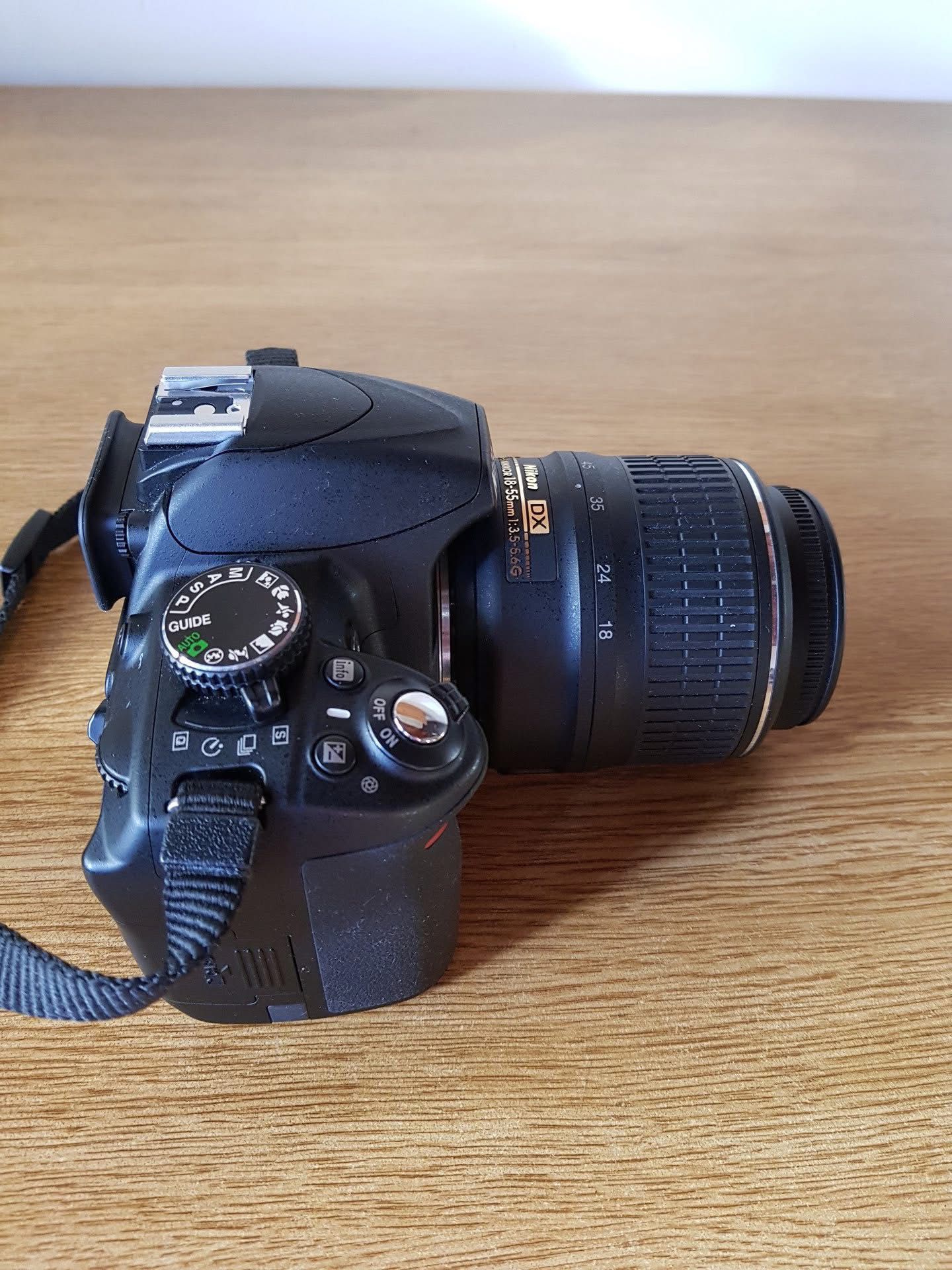 Nikon D3100 + Lente 18-55mm VR – 2.933 disparos
