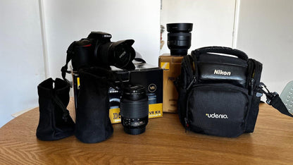 Nikon D5600 – Kit Completo – 2.900 disparos