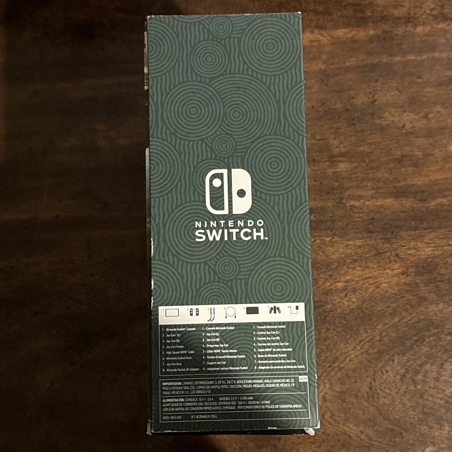 Nintendo Switch OLED – Zelda Edition